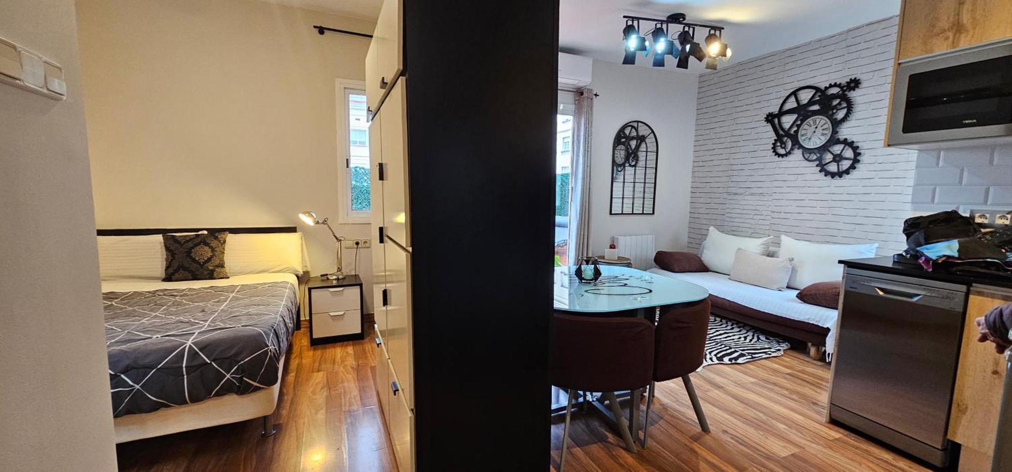 Penthouse In Sagrada Familia Apartment Barcelona Ngoại thất bức ảnh
