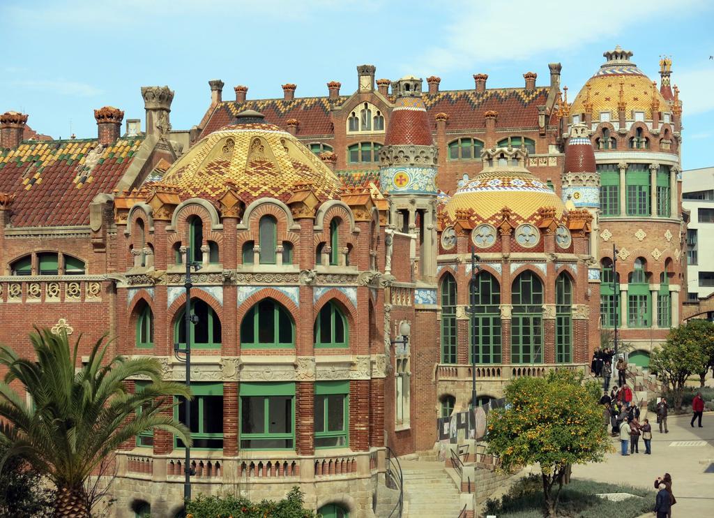 Penthouse In Sagrada Familia Apartment Barcelona Ngoại thất bức ảnh