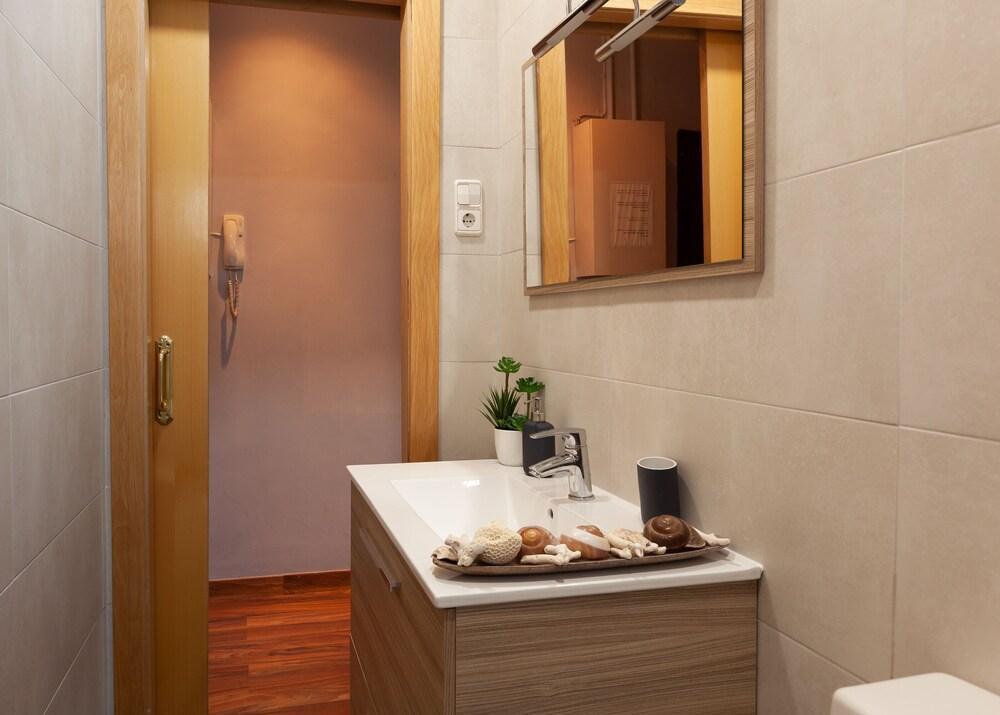 Penthouse In Sagrada Familia Apartment Barcelona Ngoại thất bức ảnh
